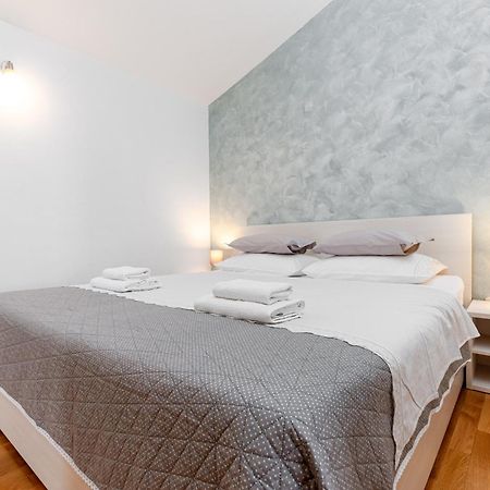 Apartments Gisela Makarska Eksteriør billede