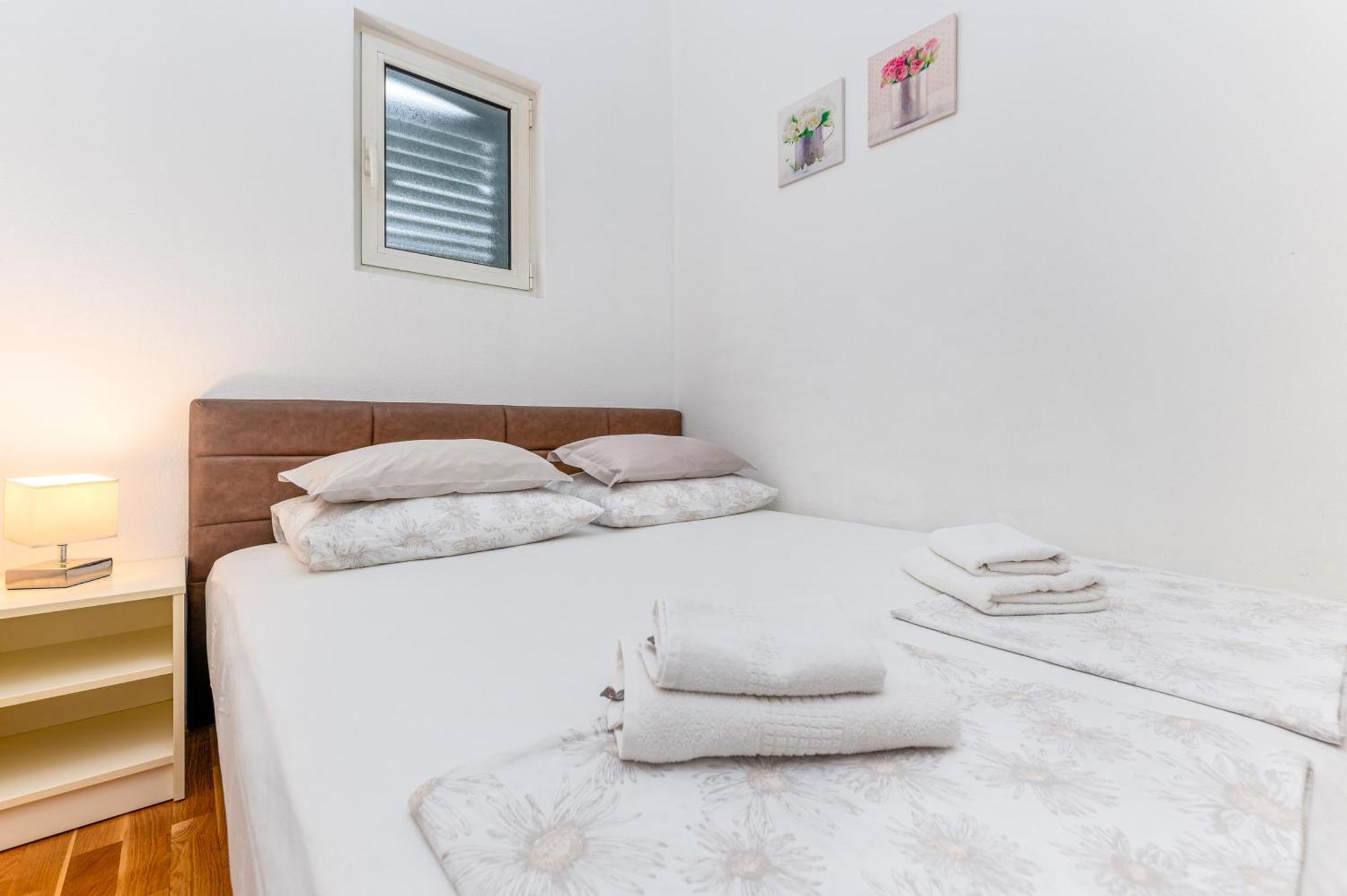 Apartments Gisela Makarska Eksteriør billede