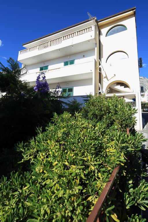 Apartments Gisela Makarska Eksteriør billede